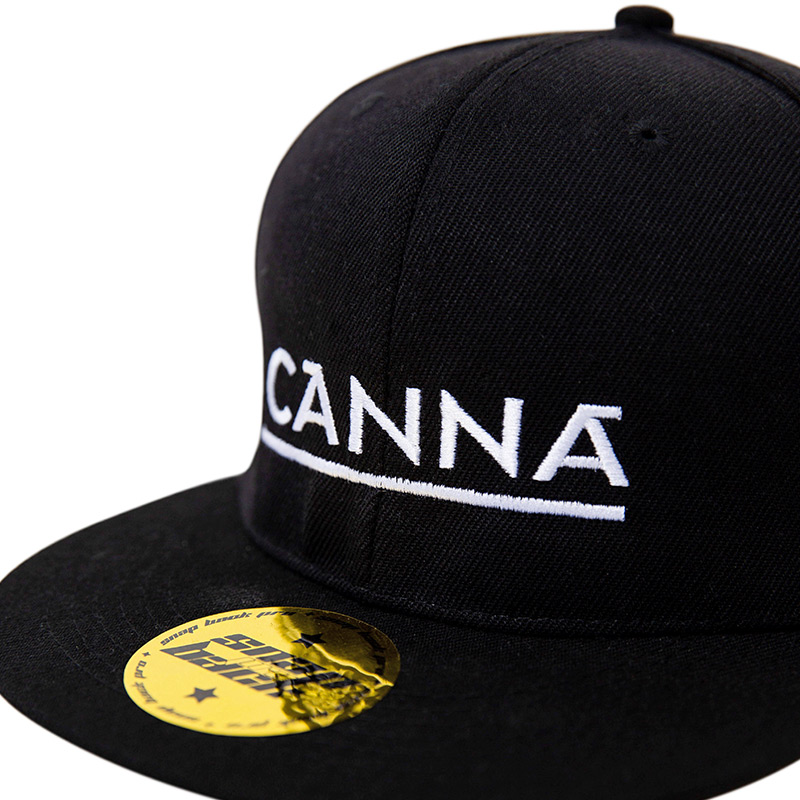 Cap CANNA black with white CANNA logo